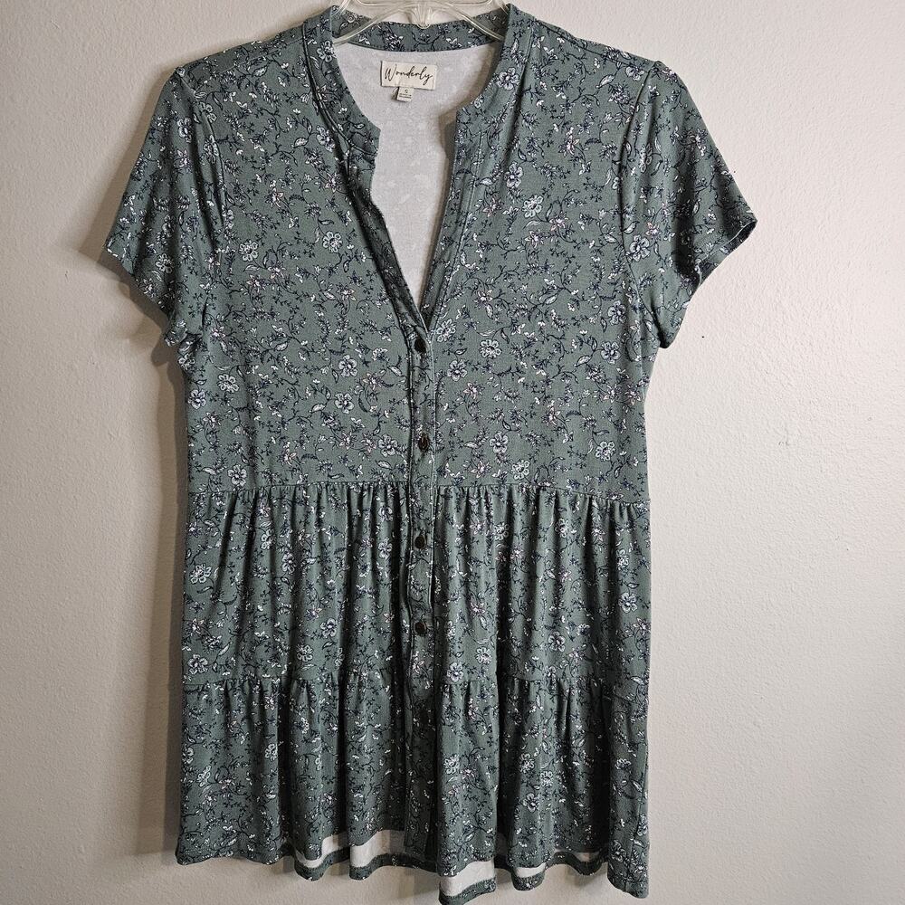 Wonderly Women's S Tiered Tunic Top Green Floral ButtonDown Short Sleeve V-neck